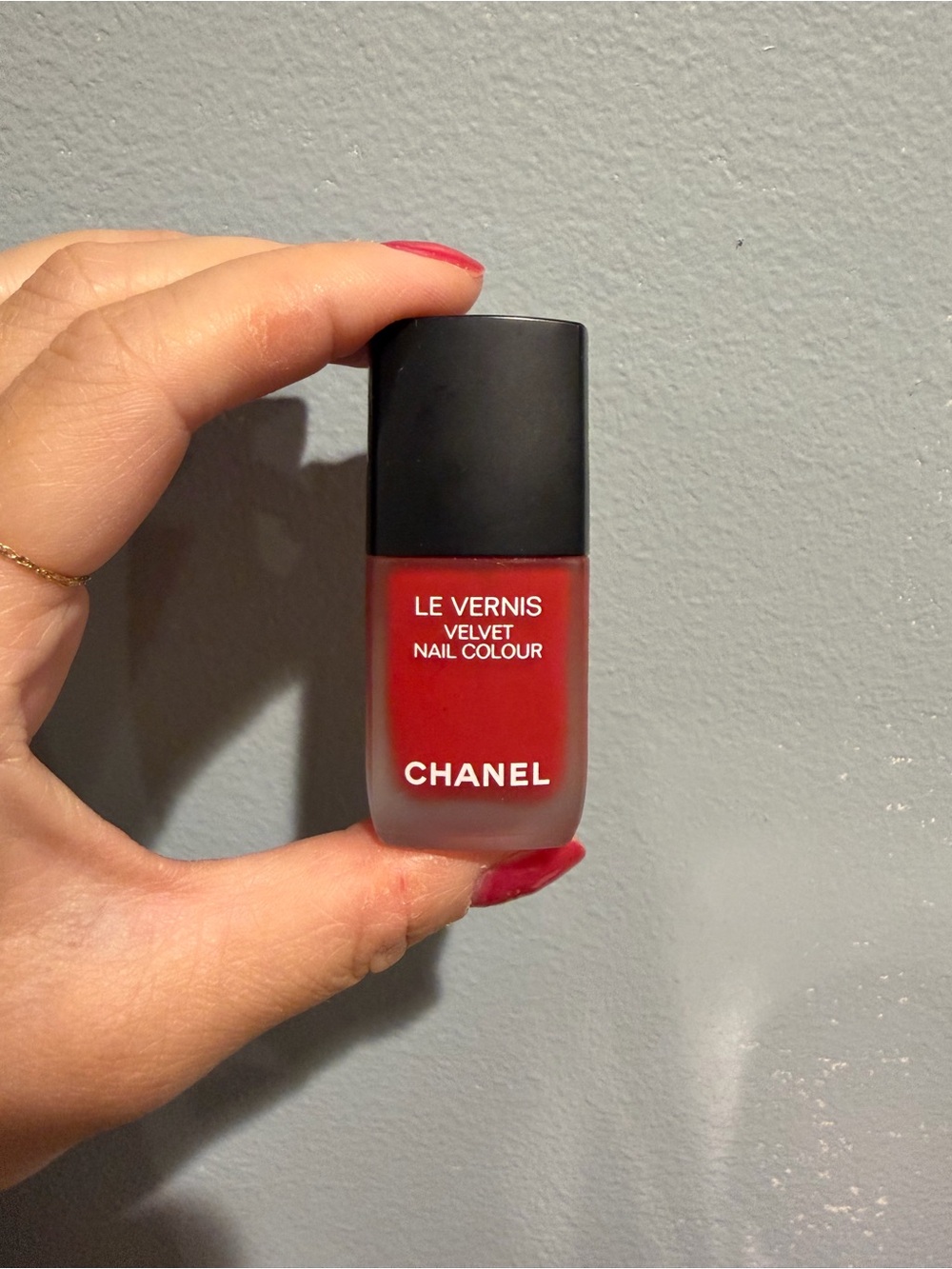 Chanel Matte Velvet Nail Polish